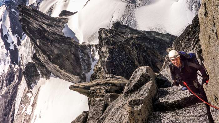 Bugaboos Climbing Guides - Professional Guided Ascents with Cloud